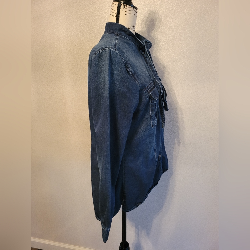 CAbi Women Style 3290 Waterfront Shirt Size Medium Tie Neck Denim Long Sleeve - Picture 13 of 15
